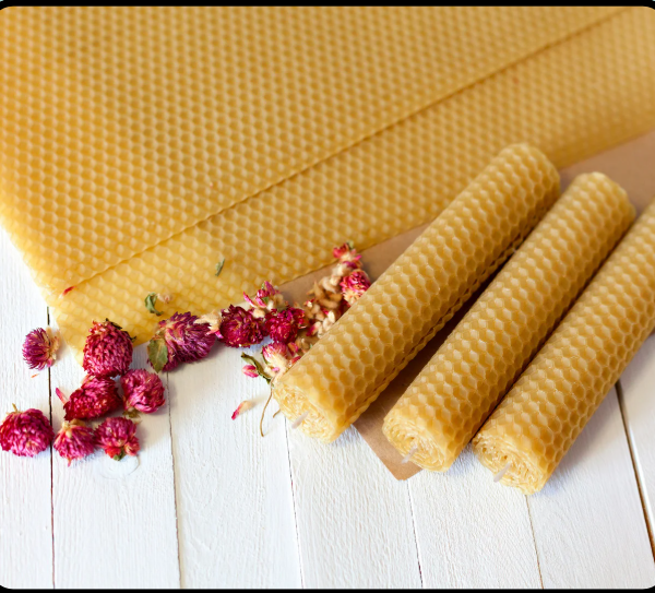 TALLER CIRIOS + VELA DE CERA DE ABEJA - 45 €